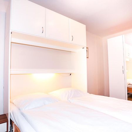 Ferienwohnung Fewo Am Meer, Mit Schwimmbad Und Sauna Timmendorfer Strand Exterior foto